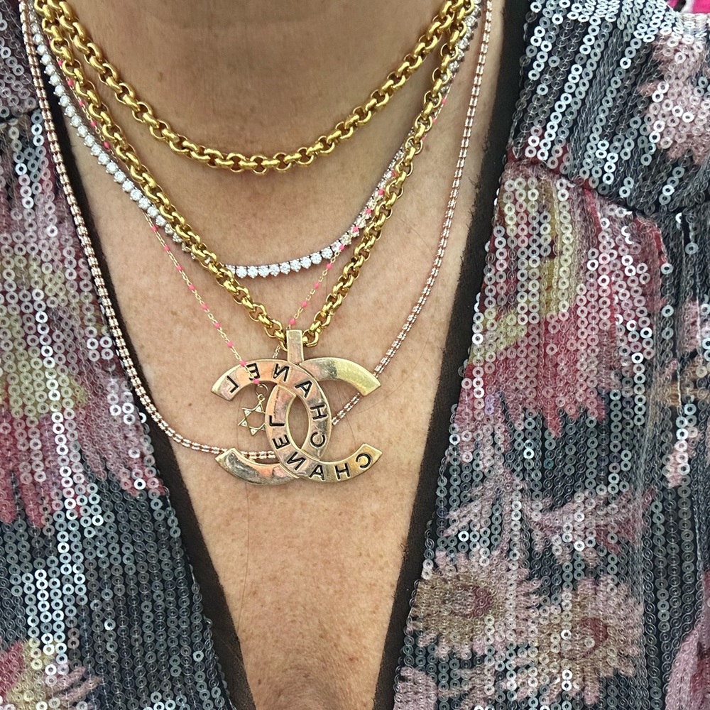 Vintage Chanel 98P Interlocking CC Logo Necklace Gold - Picture 6 of 6